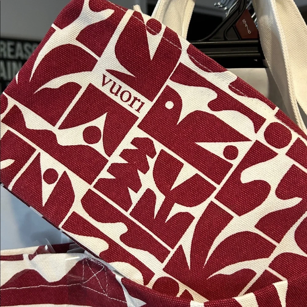 Vuori Bold Red and White Tote Bag Set HOLIDAY 2025